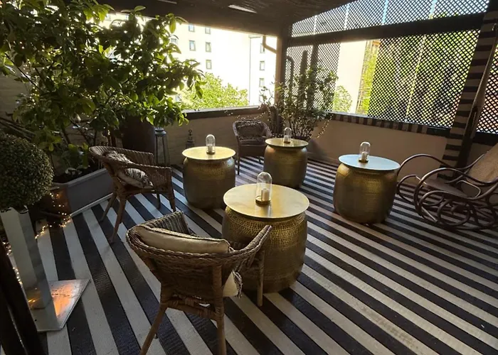 Les Chambres De Amelie B&B